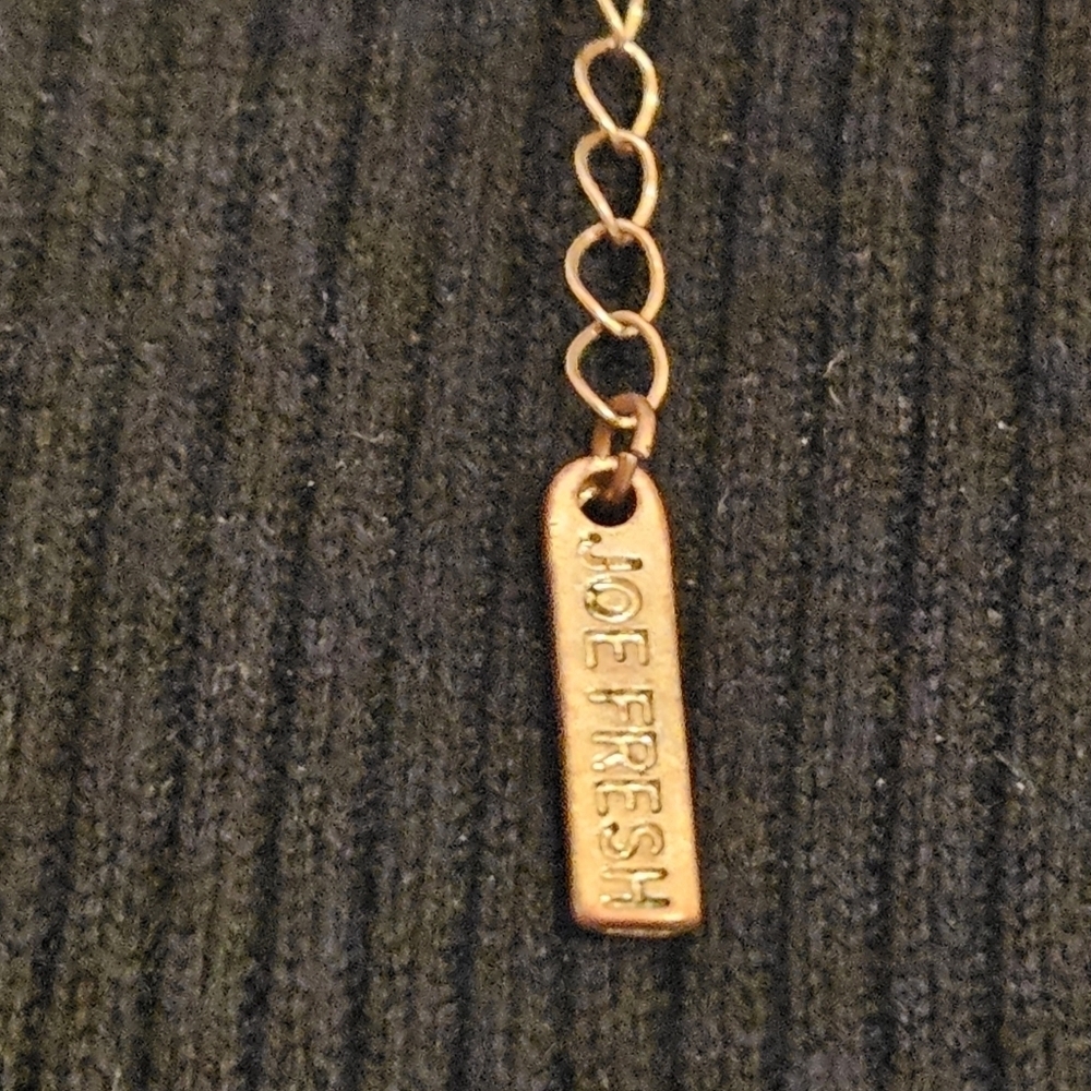 Joe Fresh Minimalist Pendant Necklace – Gold Chain with Geometric Accent - Picture 5 of 5